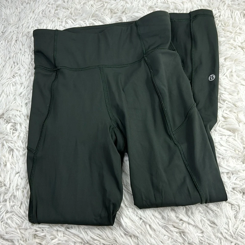 Lululemon Final Lap Crop *23